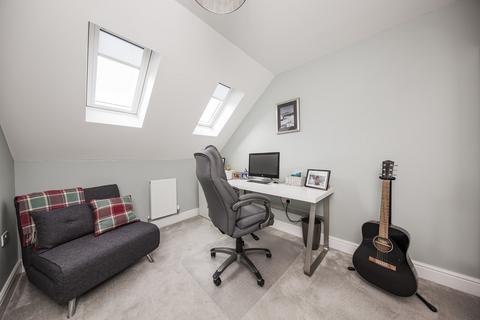 9 Centenary Drive, Heathfield, TN21 0FR