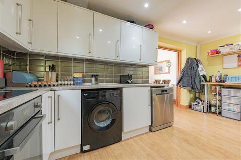 3 bedroom semi-detached house for sale, Crowther Close, Southampton SO19