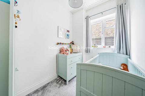 56a Muirkirk Road, London, SE6 1BH