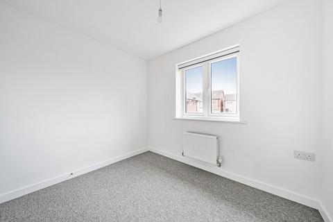 82 Buzzard Way, Cranbrook, Exeter, EX5 7GX