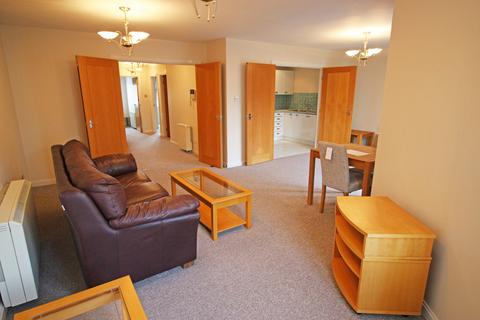 2 bedroom apartment to rent, Adventurers Quay, Cardiff Bay