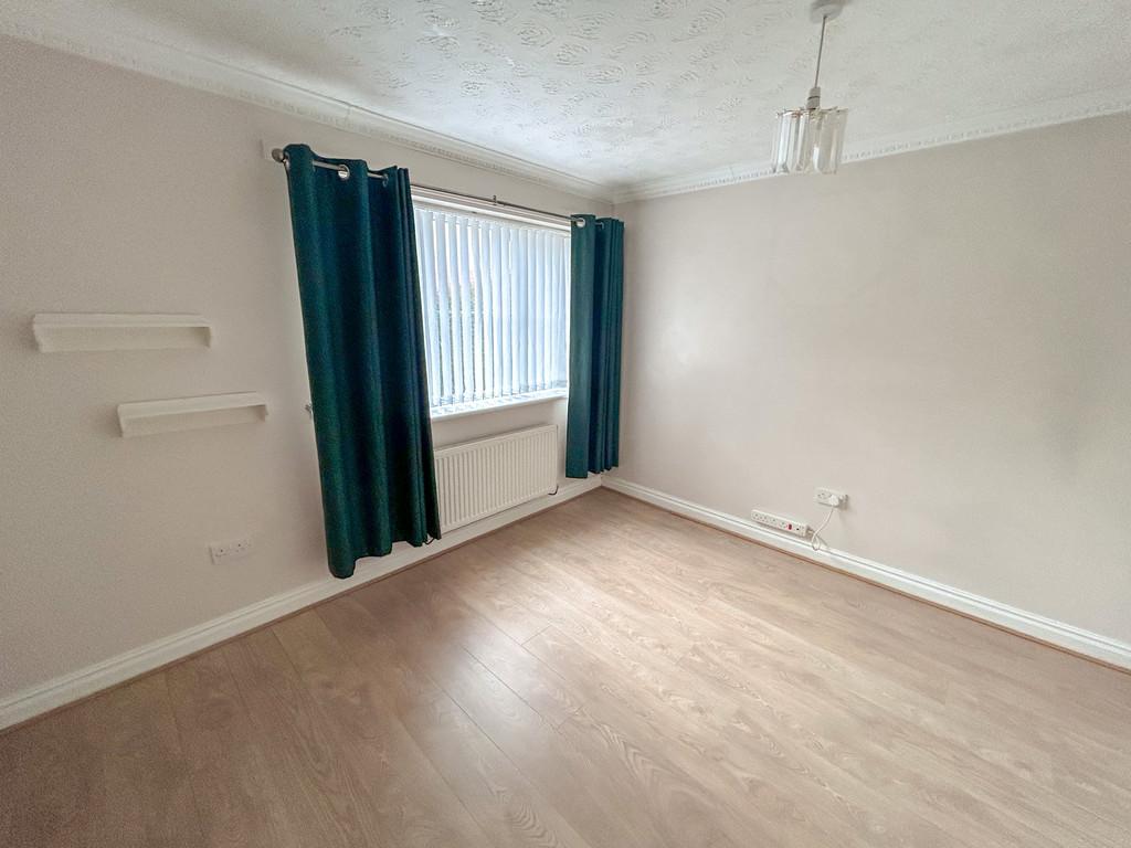 Bedroom 1-1
