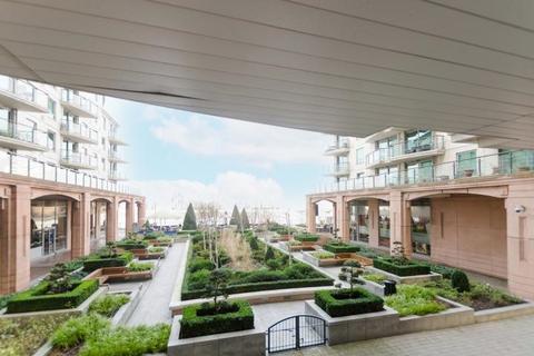 2 bedroom flat for sale, 433 Galleon House, 8 St George Wharf, London, SW8 2LW