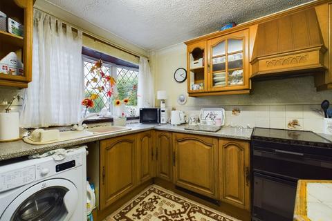 3 bedroom semi-detached house for sale, Linden Road, Barton-under-Needwood