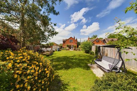 3 bedroom cottage for sale, Twyford Road, Barrow-on-trent