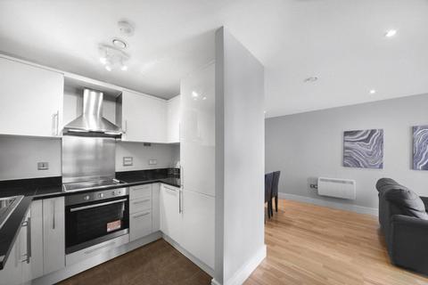 2 bedroom flat to rent, Great Suffolk Street, Southwark, London, SE1