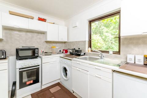 1 bedroom flat to rent, Ladygrove Drive, Burpham, Guildford, GU4