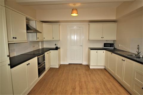2 bedroom apartment to rent, Northernhay Street, Exeter EX4