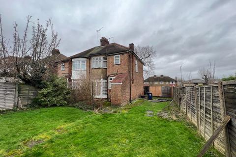 3 bedroom semi-detached house for sale, Brunswick Park Road, London