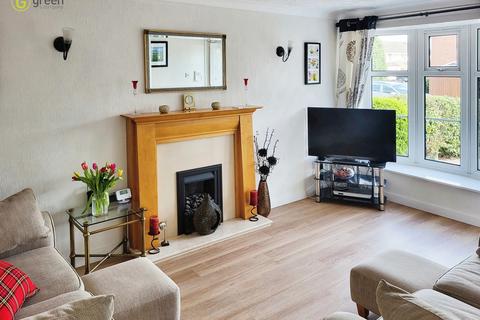 71 Winton Grove, Minworth, Sutton Coldfield, B76 1XE
