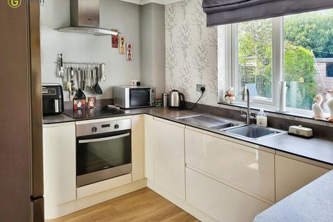 71 Winton Grove, Minworth, Sutton Coldfield, B76 1XE