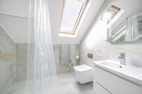 153 Ballards Way, Croydon, CR0 5RJ