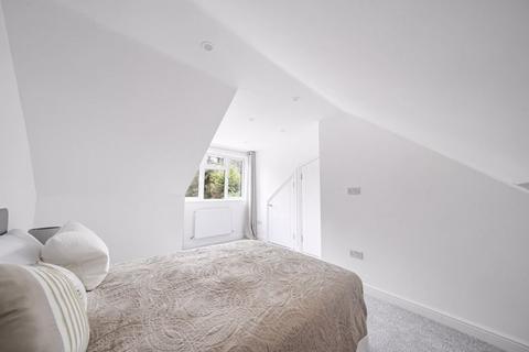 153 Ballards Way, Croydon, CR0 5RJ