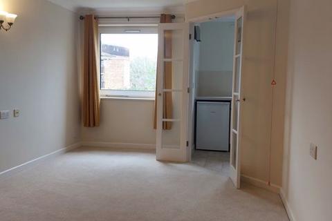 1 bedroom retirement property to rent, The Grove, Epsom