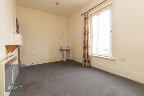 1 bedroom in a house share to rent, Crown Road, Great Yarmouth