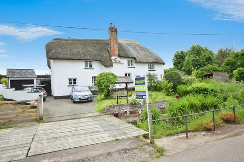 4 bedroom cottage for sale, Newton St. Cyres, Exeter