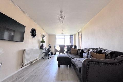 2 bedroom apartment for sale, Spiral Court, Monks Kirby Road, Walmley B76 2UN