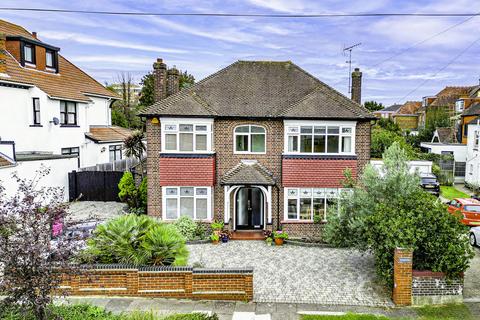 4 bedroom detached house for sale, Drake Road, Chalkwell