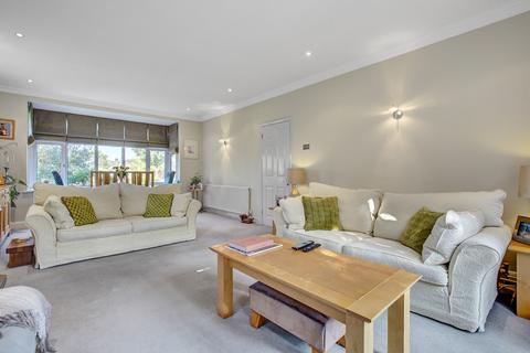 4 bedroom detached house for sale, Drake Road, Westcliff-on-Sea