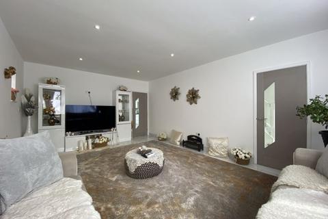 92 Sandon Road, Wolverhampton, WV10 6EN