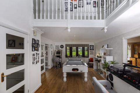 9a Sandyfoot, Barkisland, Halifax, HX4 0JA