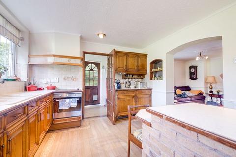 195 Dower Road, Sutton Coldfield, B75 6SY
