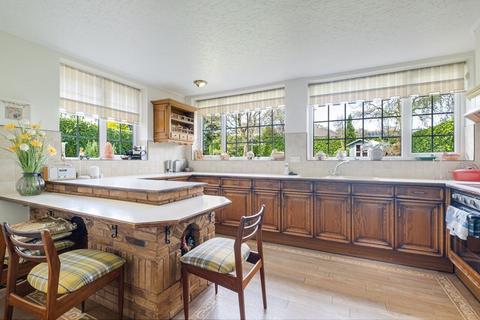 195 Dower Road, Sutton Coldfield, B75 6SY
