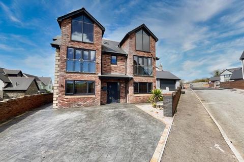 5 bedroom detached house for sale, 10 Abergarw Meadow, Brynmenyn, Bridgend, CF32 8YG