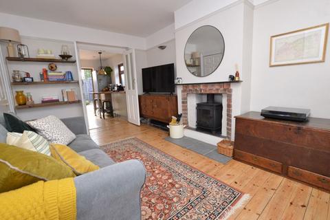 2 bedroom semi-detached house for sale, Summers Road, Farncombe