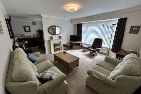 2 bedroom apartment for sale, Ebberston Road West, Rhos on Sea