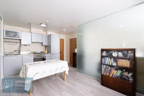 Studio for sale, The Renovation, Woolwich Manor Way, E16