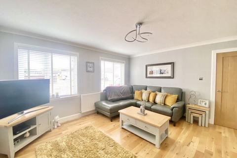 3 bedroom detached house for sale, Nursery Square, Minishant