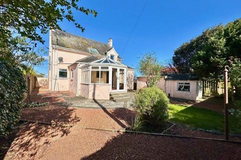 4 bedroom detached house for sale, Seafield Drive, Ayr