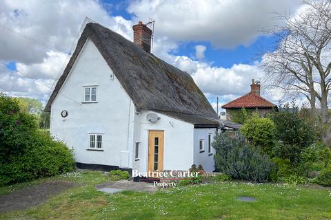 3 bedroom barn conversion to rent, The Street, Bury St. Edmunds IP28