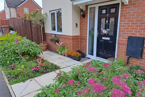 9 Greengables Close, Middleton, Manchester, M24 5TG