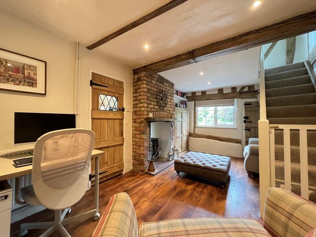 Lounge continued 116