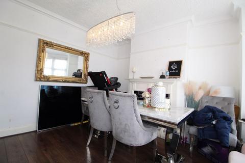152 Wardown Crescent, Luton, LU2 7JU