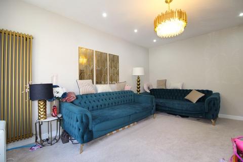 152 Wardown Crescent, Luton, LU2 7JU