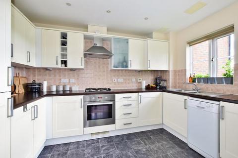 2 bedroom apartment for sale, Burns House, Farriers Way, Chesham