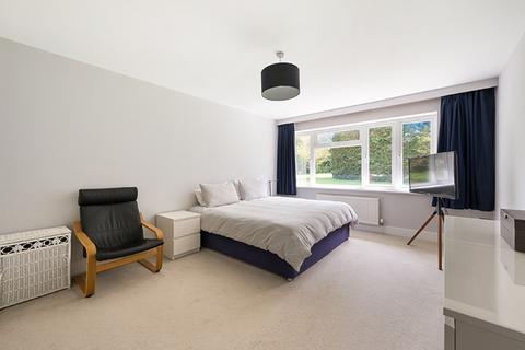 2 bedroom ground floor flat for sale, Lovelace Road, Surbiton KT6