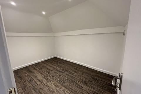 undefined, Windsor Street, Uxbridge, UB8