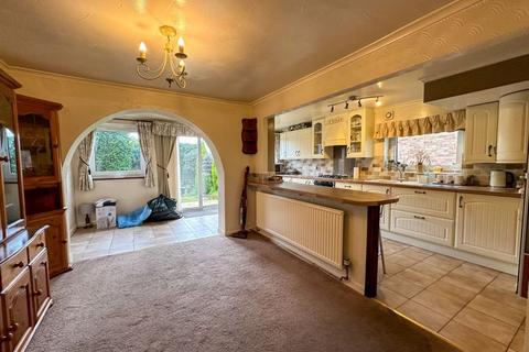 15 Philip Lane, Werrington, Stoke-on-trent, ST9 0ER
