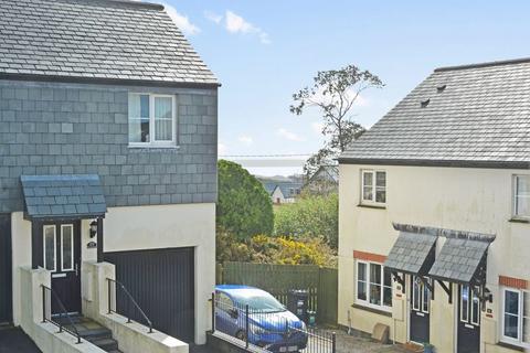10 Hammer Drive, St Austell, PL25 3FL