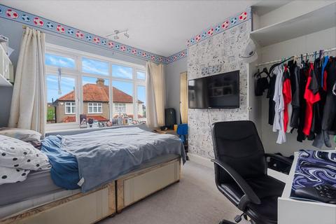 52 Washington Road, Worcester Park, KT4 8JH