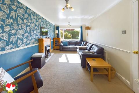 5 bedroom end of terrace house for sale, Brecon Close, Quedgeley, Gloucester