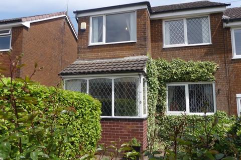 3 bedroom semi-detached house for sale, Heather Close, Oldham OL4