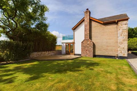 Cobwebb Cottage Blue Stone, Four Lanes, Redruth, TR16 6QU