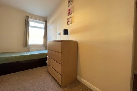 1 bedroom in a house share to rent, Westmorland Street, Doncaster, DN4 9AQ
