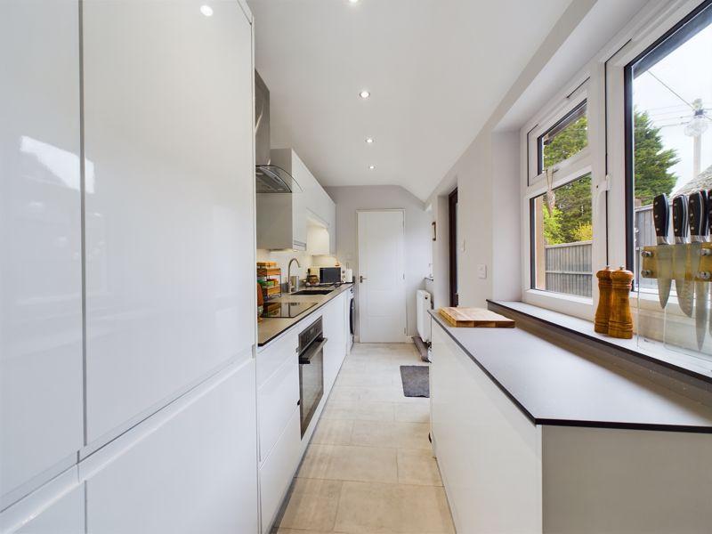Kitchen photo 3