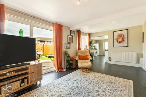 5 bedroom end of terrace house for sale, Onslow Crescent, Colchester